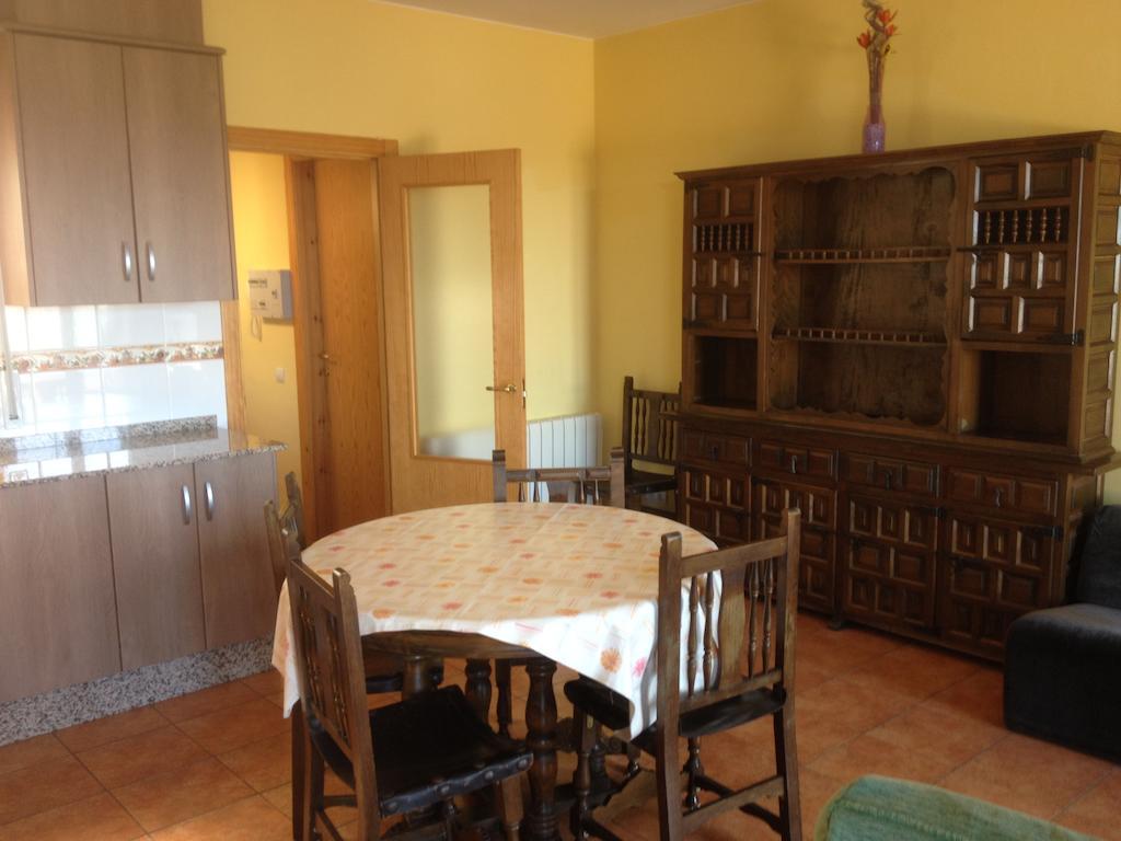 Apartaments La Fabrica 오르타 데 산트 호안 객실 사진